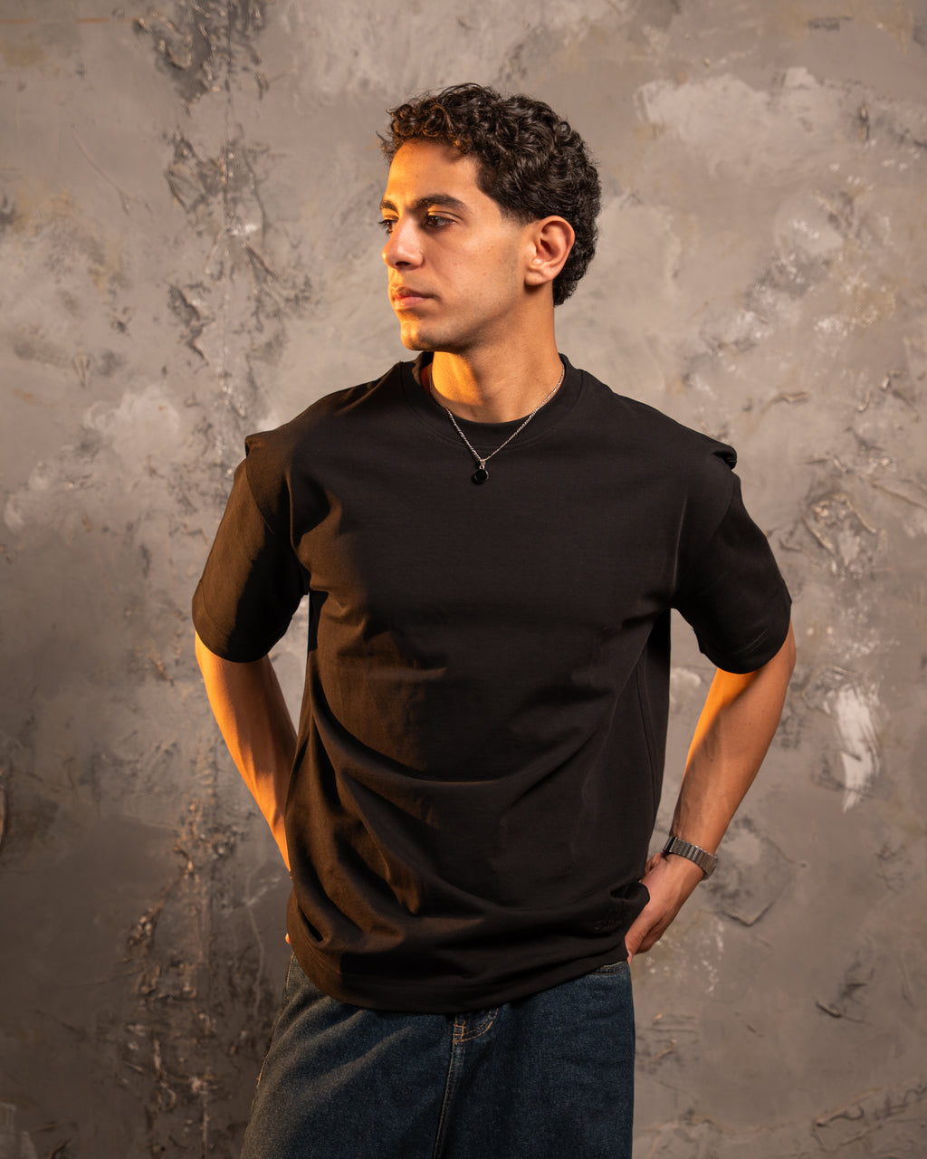 Black Relaxed Fit Basic Tee